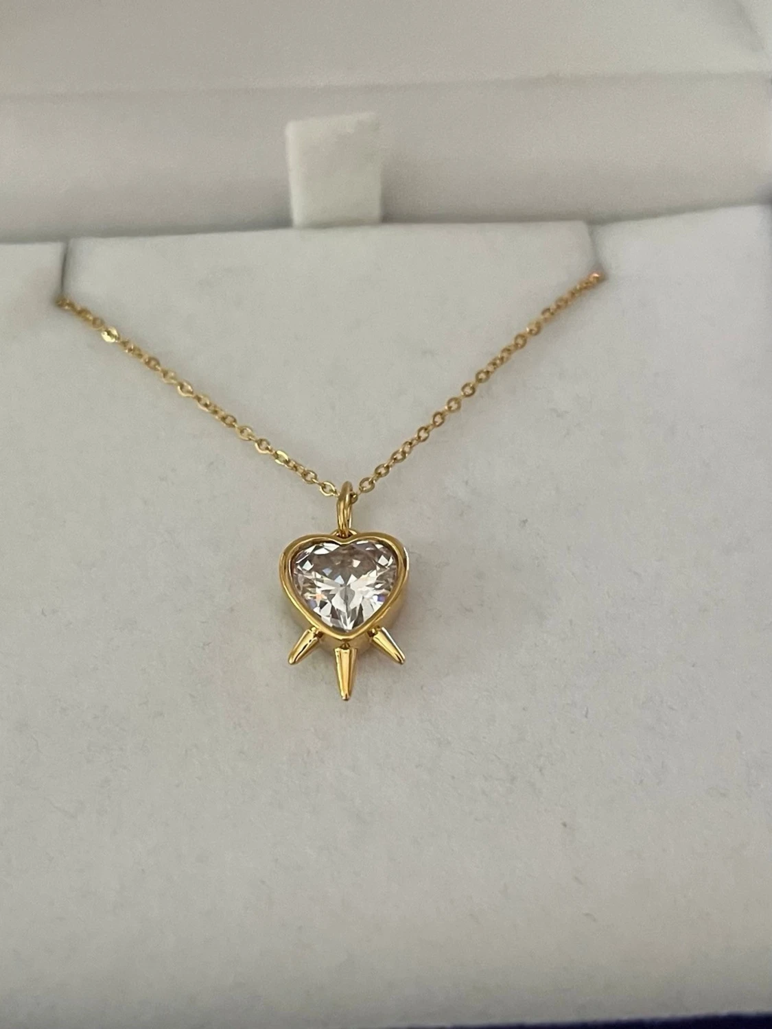 Maria Nilsdotter ”Three of Swords” Necklace inspired - 1