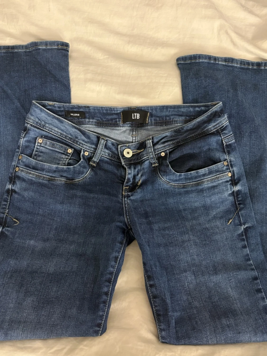 Lågmidjade jeans - 1