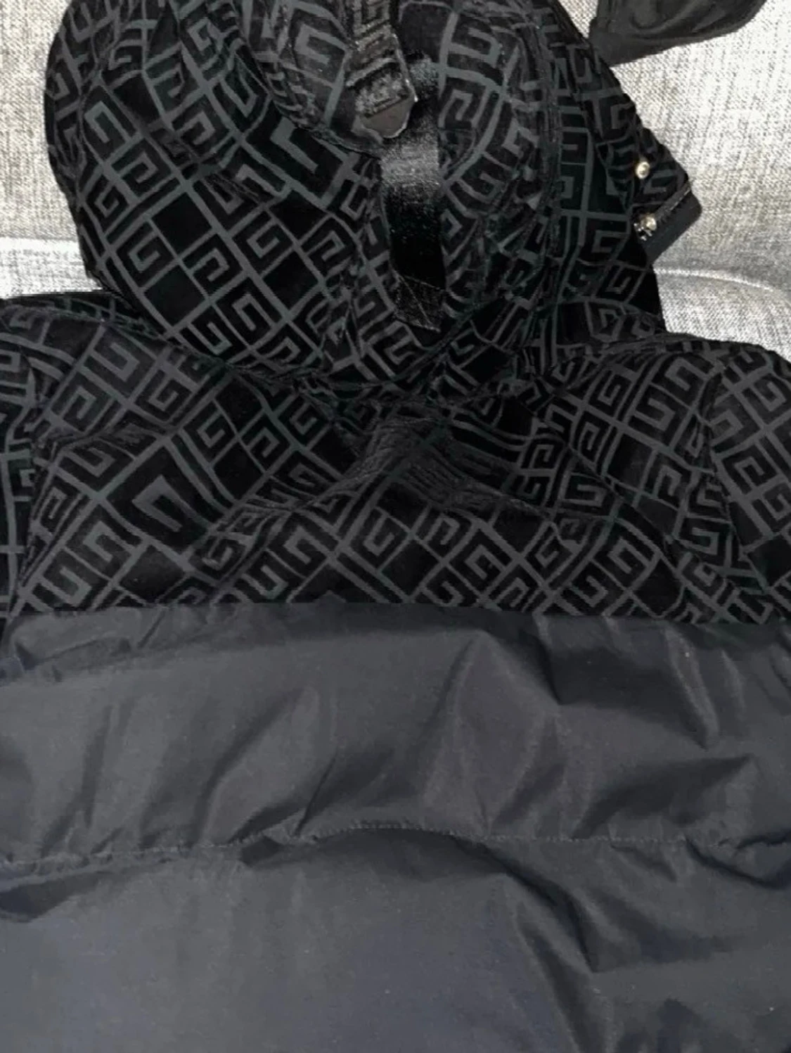 Svart pufferjacka från glorious gangsta - 1