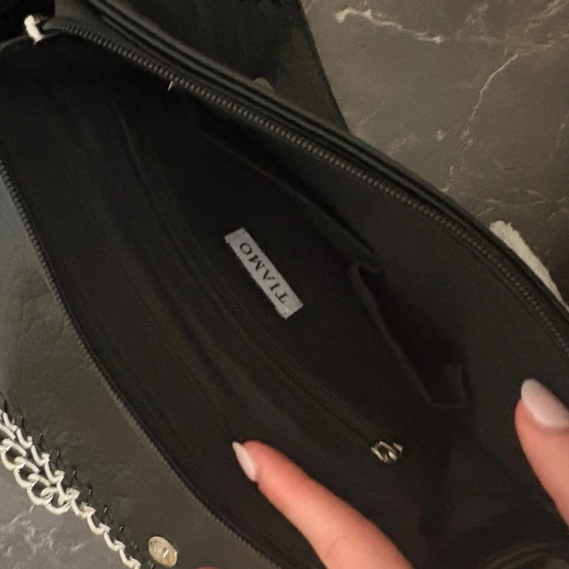 Tiamo väska svart - 1