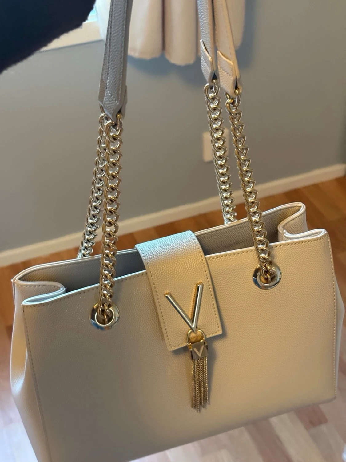 Fin väska ifrån Valentino Bags - 4