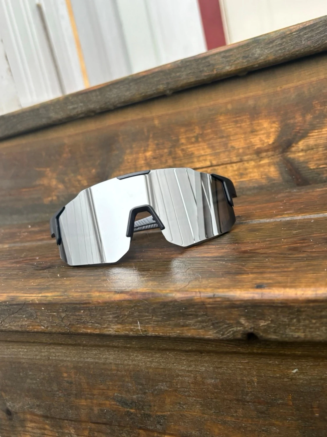 Silver spegelglas Sportsolglasögon med svart ram - 2