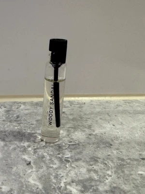 Essnce - Woody sandal - Essnce - Woody sandal, köpt nyligen och endast provad en gång 