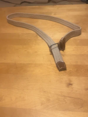 Beige flätat bälte  - Helt nytt 105cm!