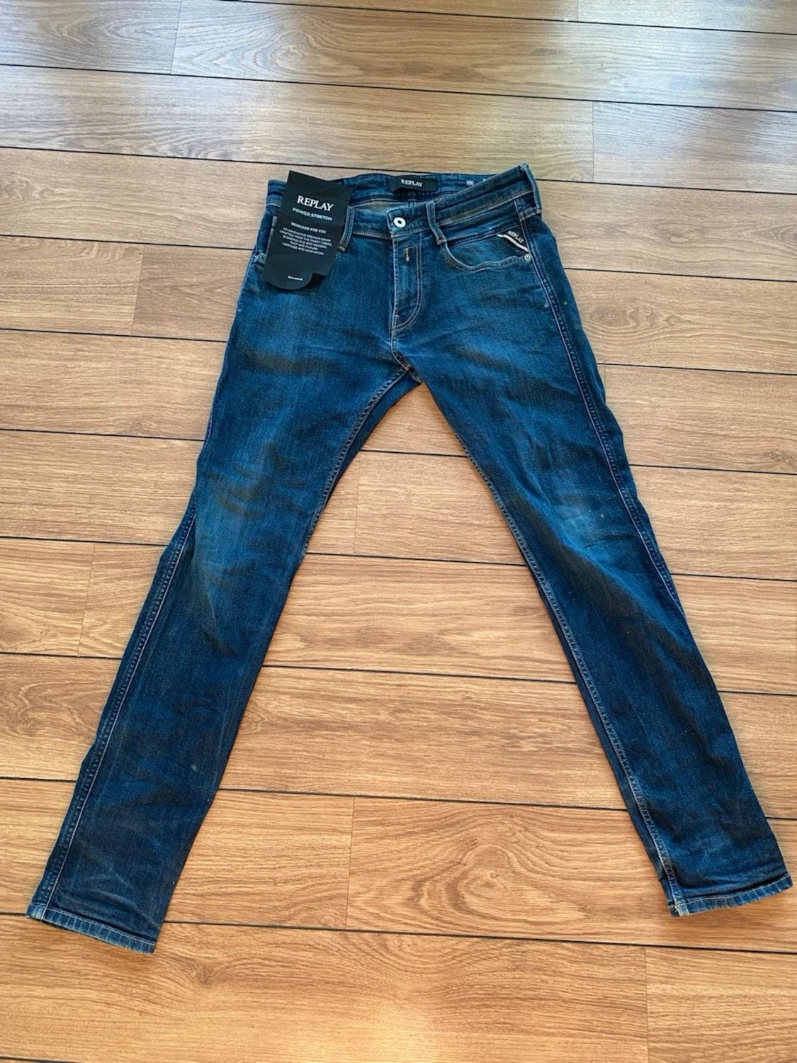 Blå slim fit jeans från Replay