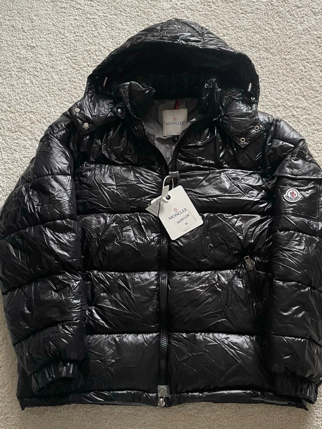 Svart moncler puffer jacka