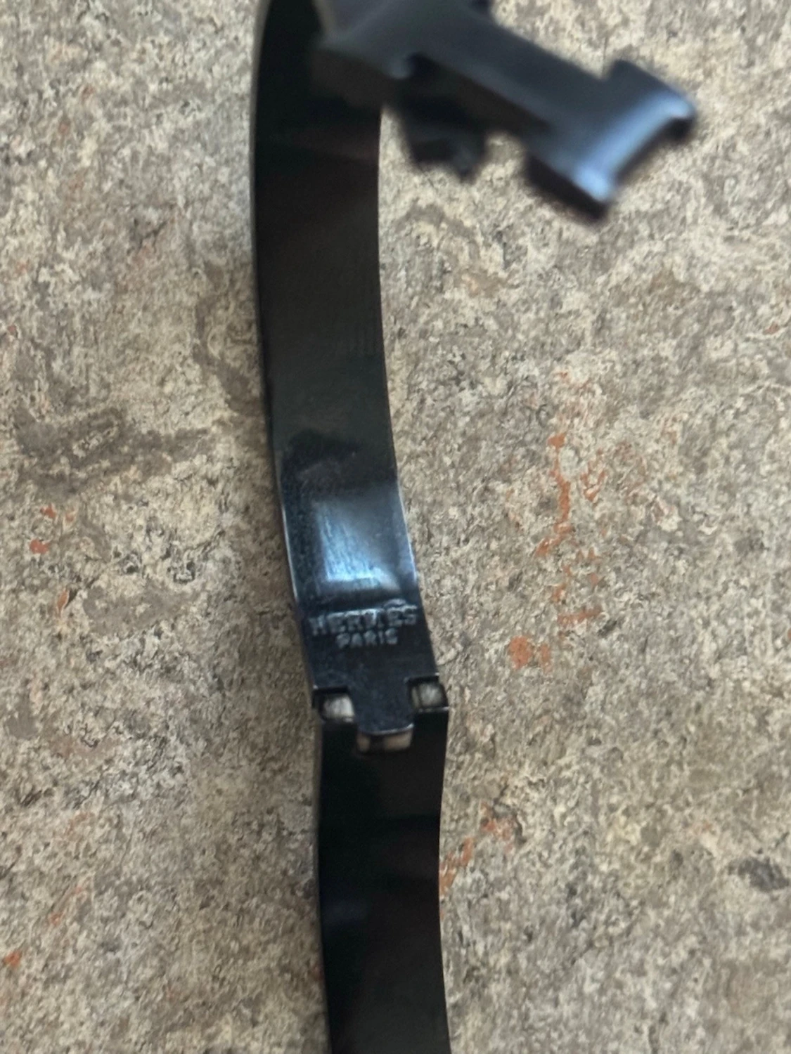 Svart armband  - 2