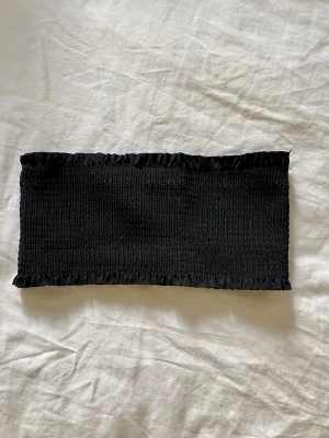 Bandeau topp - Svart bandeau topp!