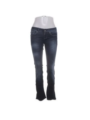 G-STAR - Sjukt snygga jeans tryck gärna på köp nu men om ni har frågor kan ni skicka till mig. Pris går att diskuteras vid snabbba köp