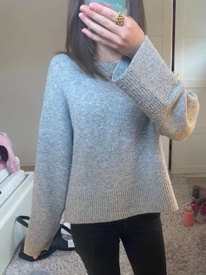 Stickad tröja  - Mysig stickad tröja från Gina Tricot 💗