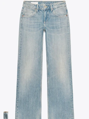 Helt nya låg midjade jeans - Aldrig använt, låg midjade raka jeans