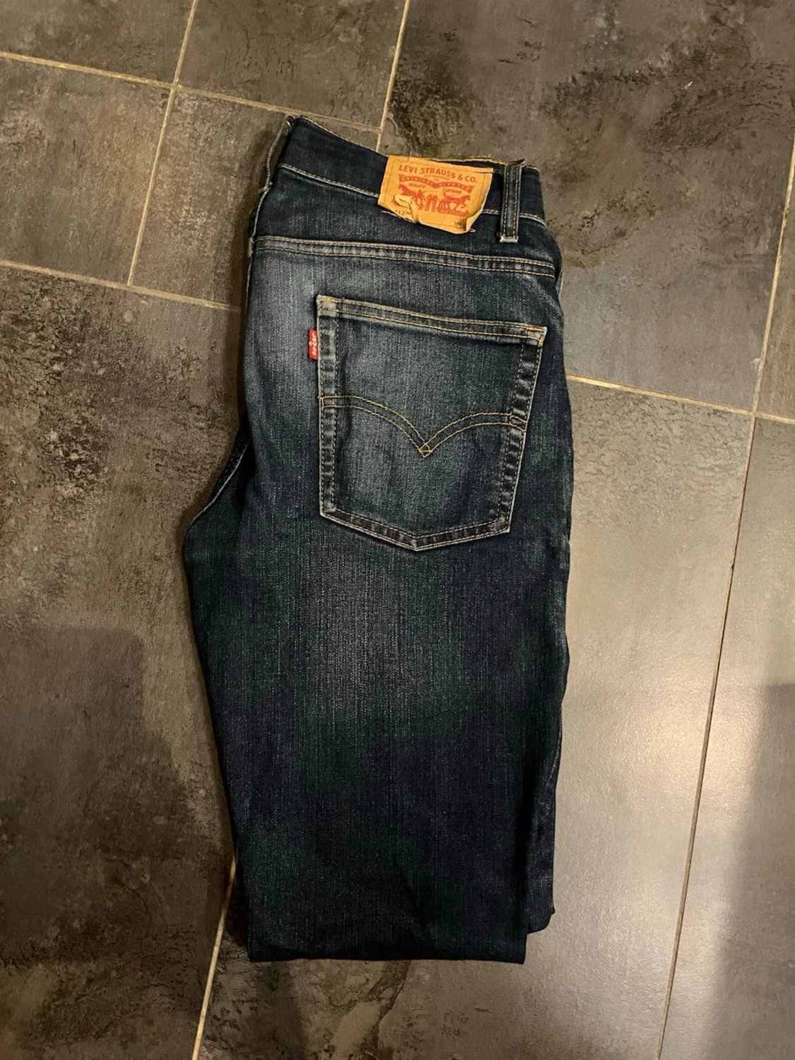 Levis 512 jeans - 1
