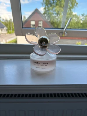 Marc Jacobs Daisy Love - Använd några gånger!