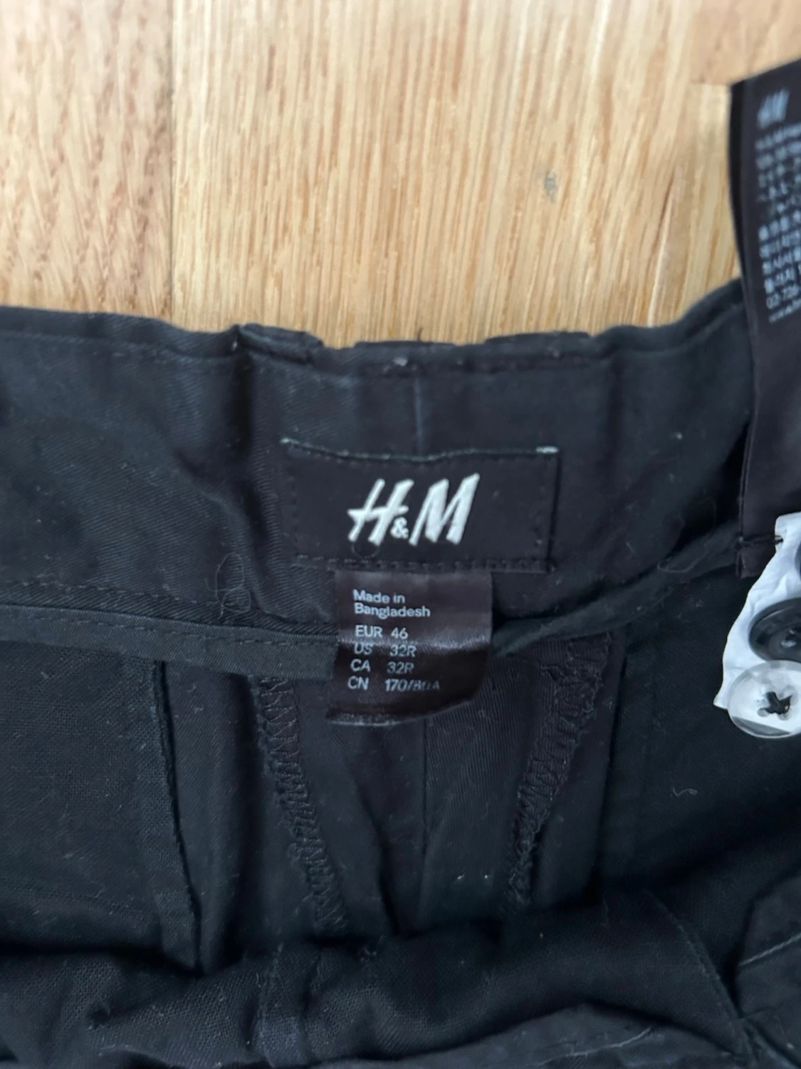 Svarta shorts från H&M - 1