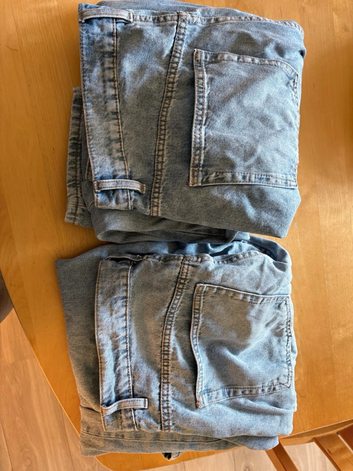Ljusblå jeans från Lindex - 1
