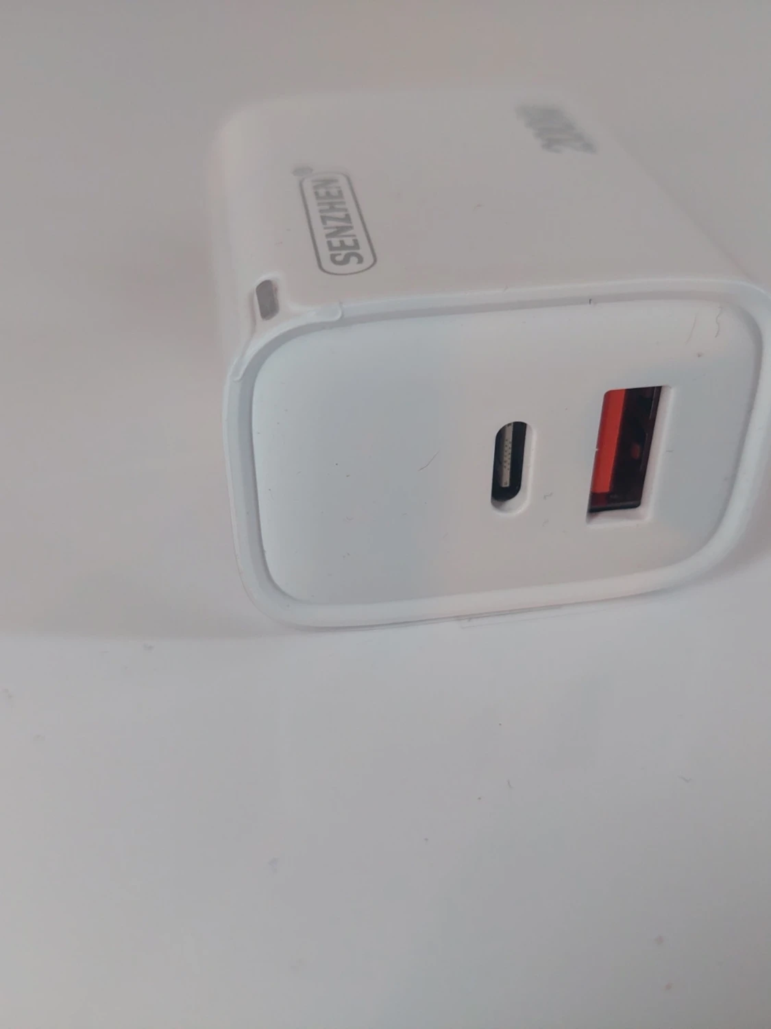 SENZHEN 200W USB-C & USB-A laddare