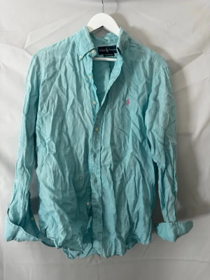 Ralph Lauren skjorta - Snygg ljusblå Ralph lauren skjorta  | Kanon skick 
