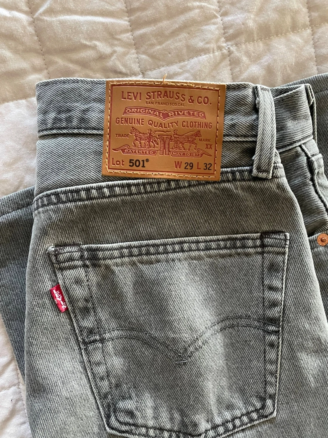 Grå Levi's 501 jeans - 3