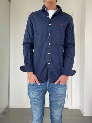 Polo Ralph Lauren Skjorta  - Säljer nu denna Polo Ralph Lauren Skjorta, skriv för fler bilder/frågor🙌🏼