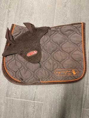 Endast Equipe schabrak  - Nypris ca 700