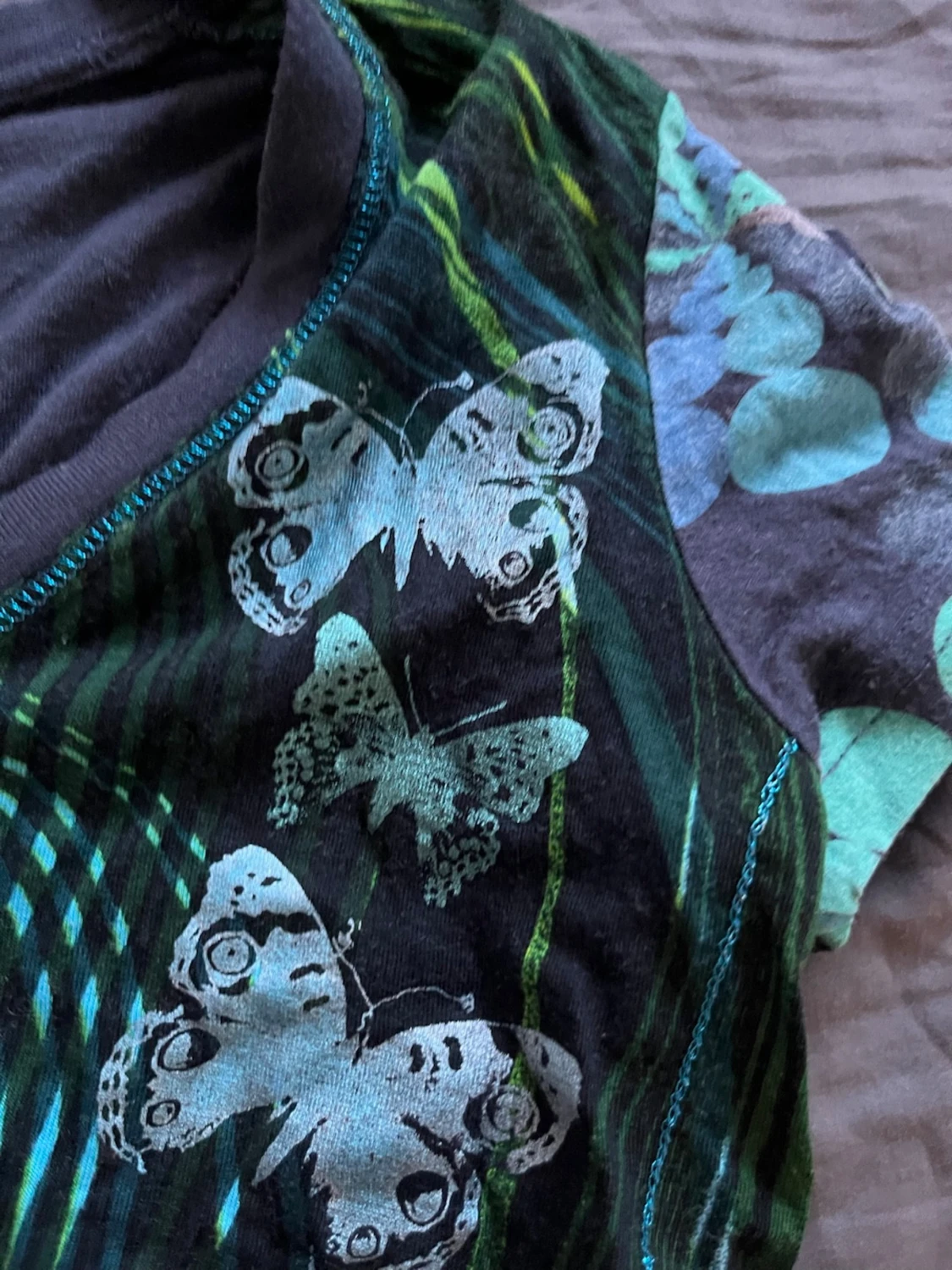 Mönstrad topp från Desigual - 4