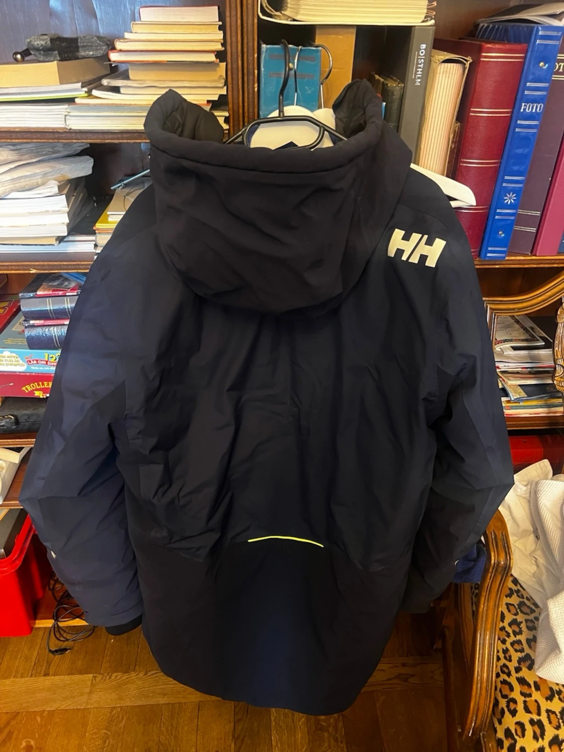 Marinblå Helly Hansen vindjacka - 1