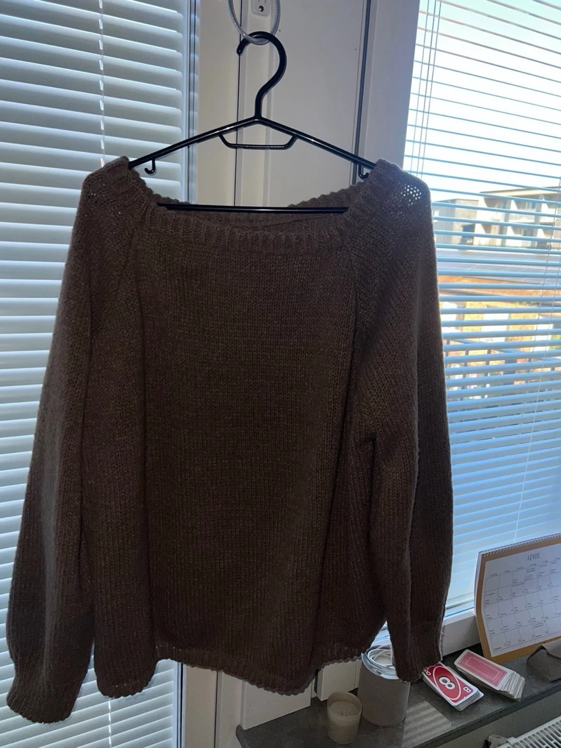 Brun stickad oversized tröja