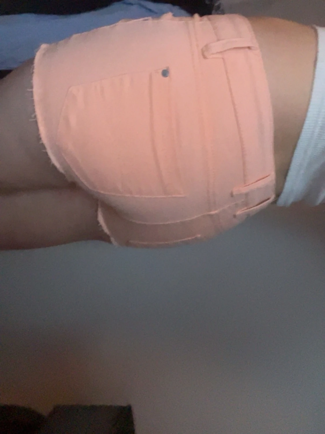 Persikofärgade tighta shorts - 3