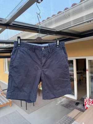 Ralph Lauren shorts  - Shorts av Ralph lauren i marinblått. Bra skick. 