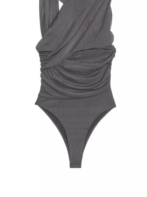 Grå body från Zara  - Super cool och unik body från Zara i storlek M! Har en unik stil men super snygg. Aldrig använd💕💕