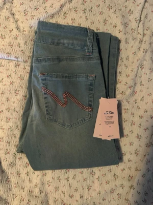 Ljusblå bootcut jeans från Nelly - Helt oanvända jeans ifrån Nelly med lappen kvar🤍