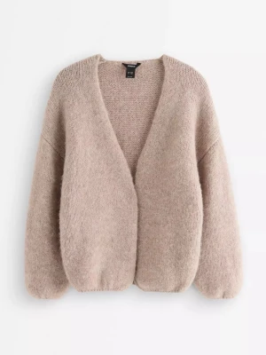 Stickad kofta - Helt slutsåld brun stickad kofta från Lindex 💕 Jätte skönt och mjukt material, köpt för 400kr 💕