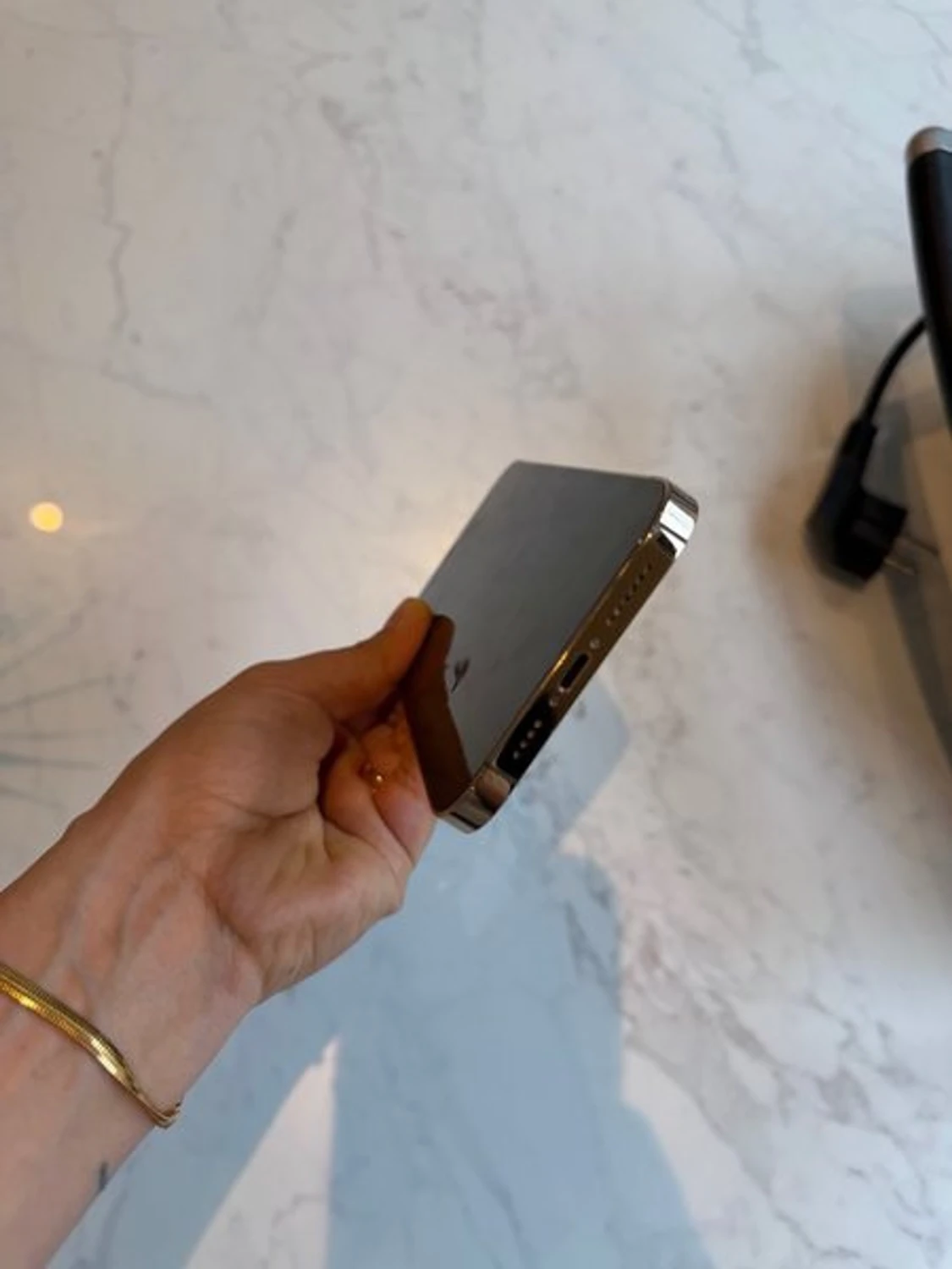 iPhone 12 Pro Max  - 4