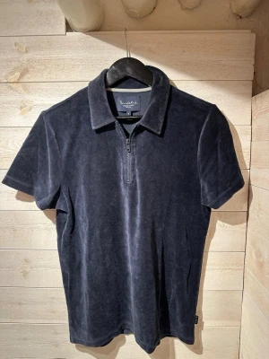 velourpolo från Bondelid - Velourpolo från Bondelid. 