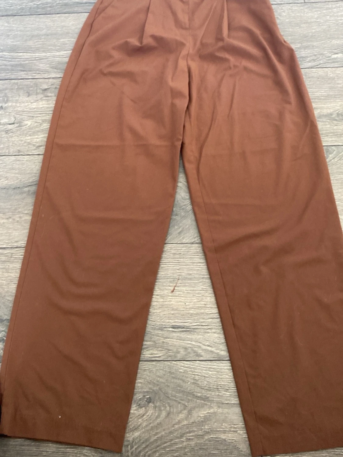 Chinos