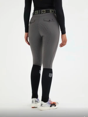 Ridbyxor - Ridbyxor i modellen Athlete från Maya Delorez. Har endast använts ett tillfälle.