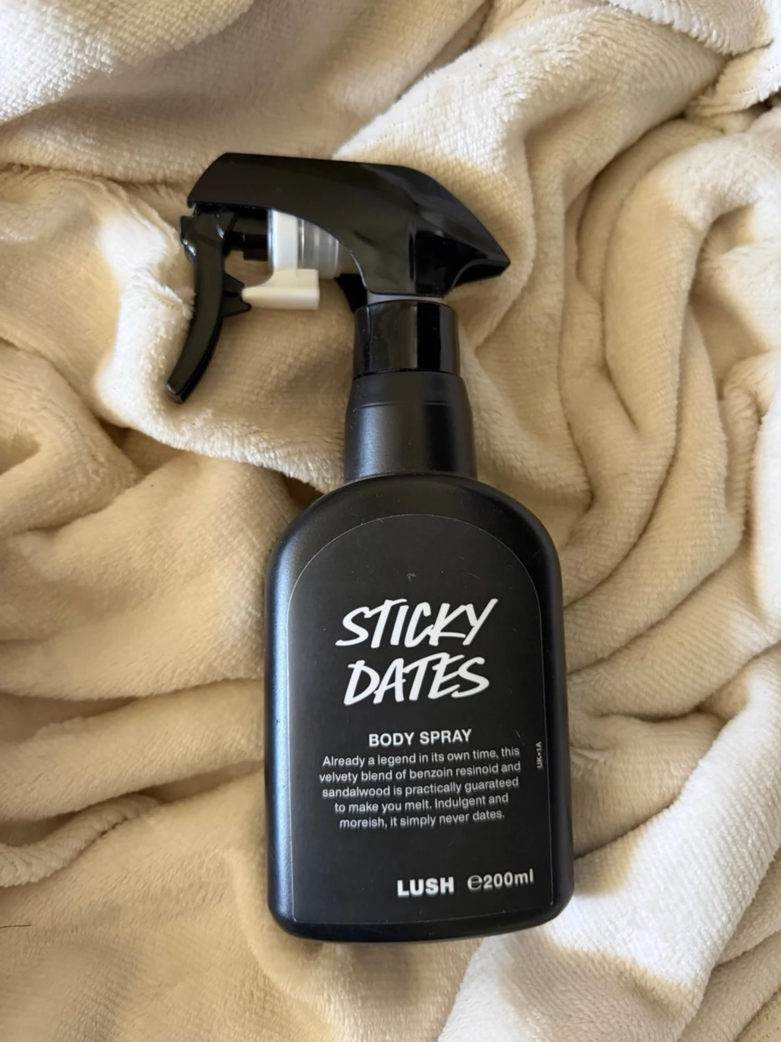 Lush Sticky Dates Body Spray 200ml