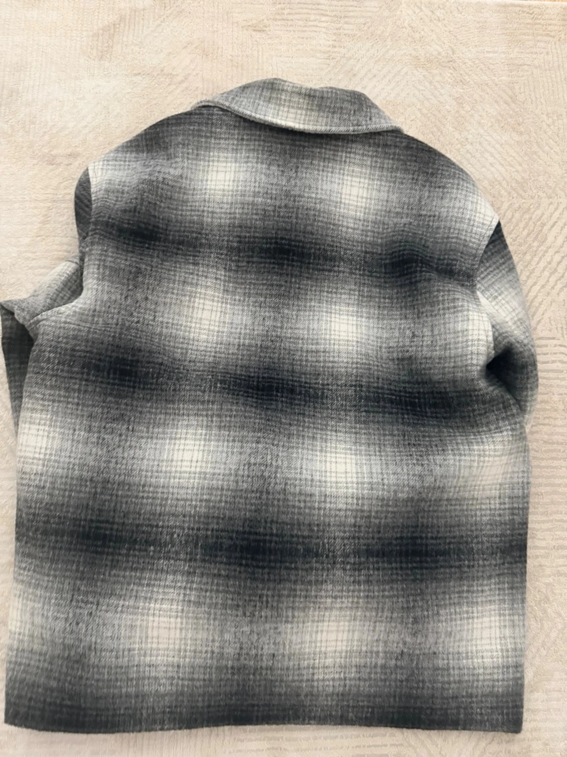 Populär overshirt från H&M - 2