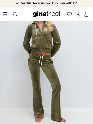 Velour trousers - Säljer dessa byxor som jag köpte i somras från Gina tricot 14+ i storlek S. Har använt 1-2 gånger bara.