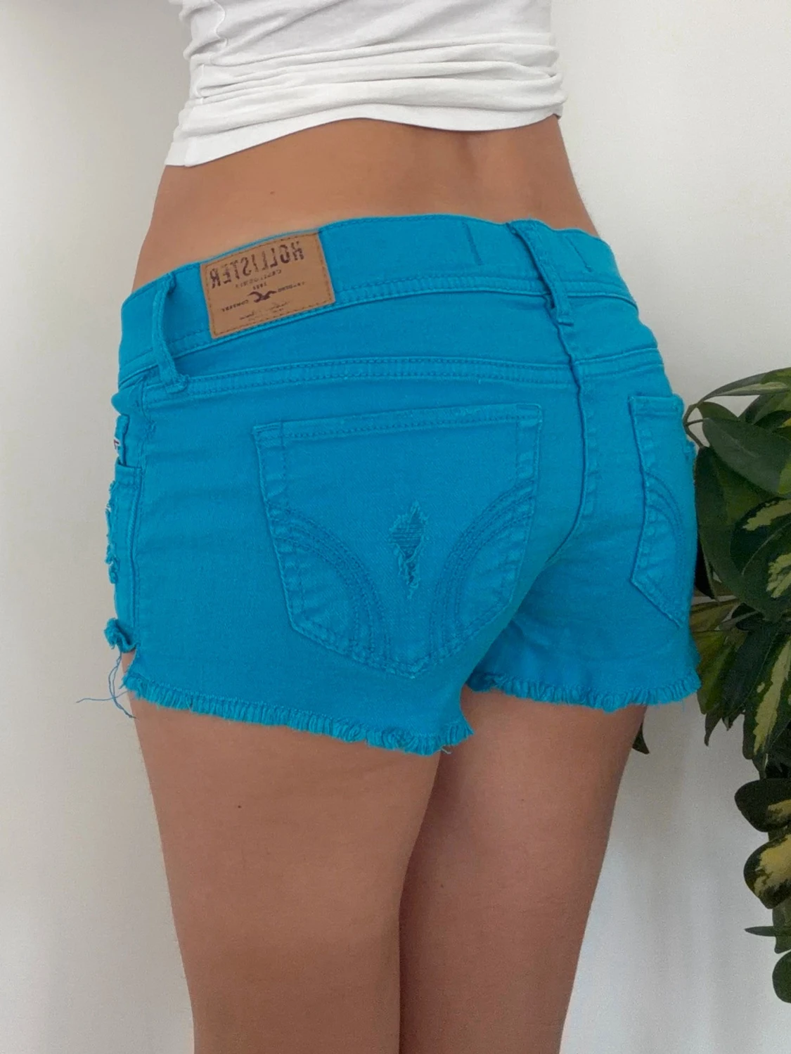 Hollister lågmidjade jeansshorts - 2