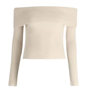 Off shoulder topp - Ribbat off shoulder topp i fint skick💓