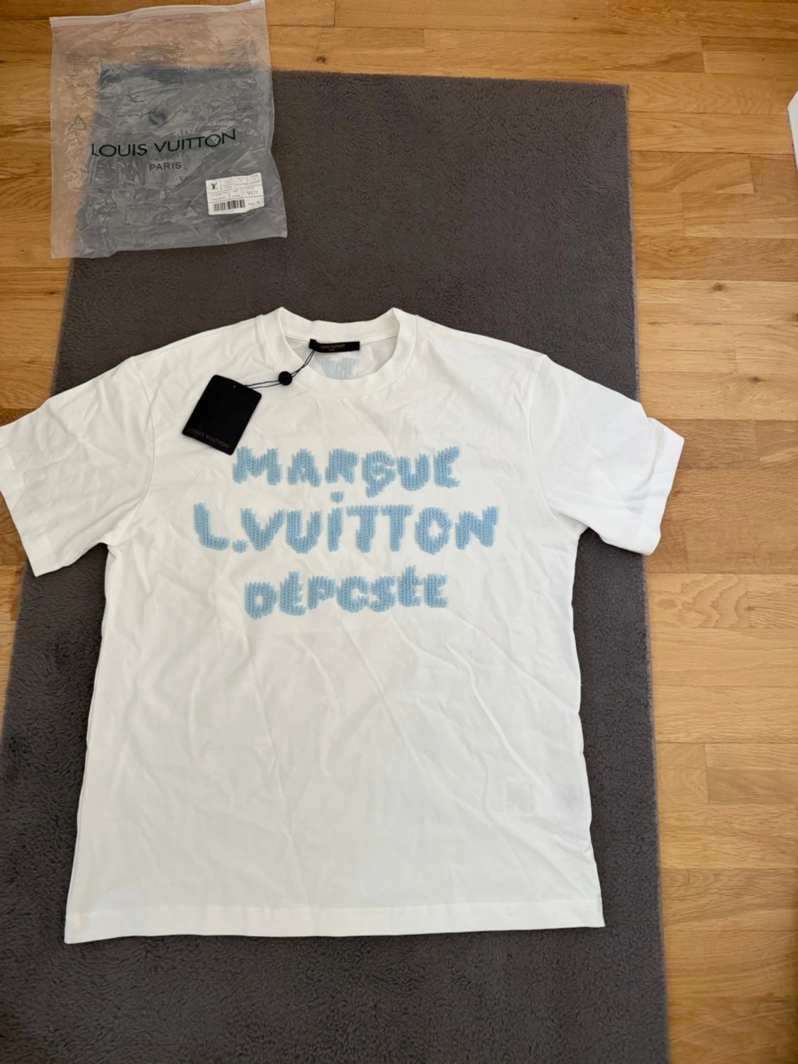 Vit t shirt