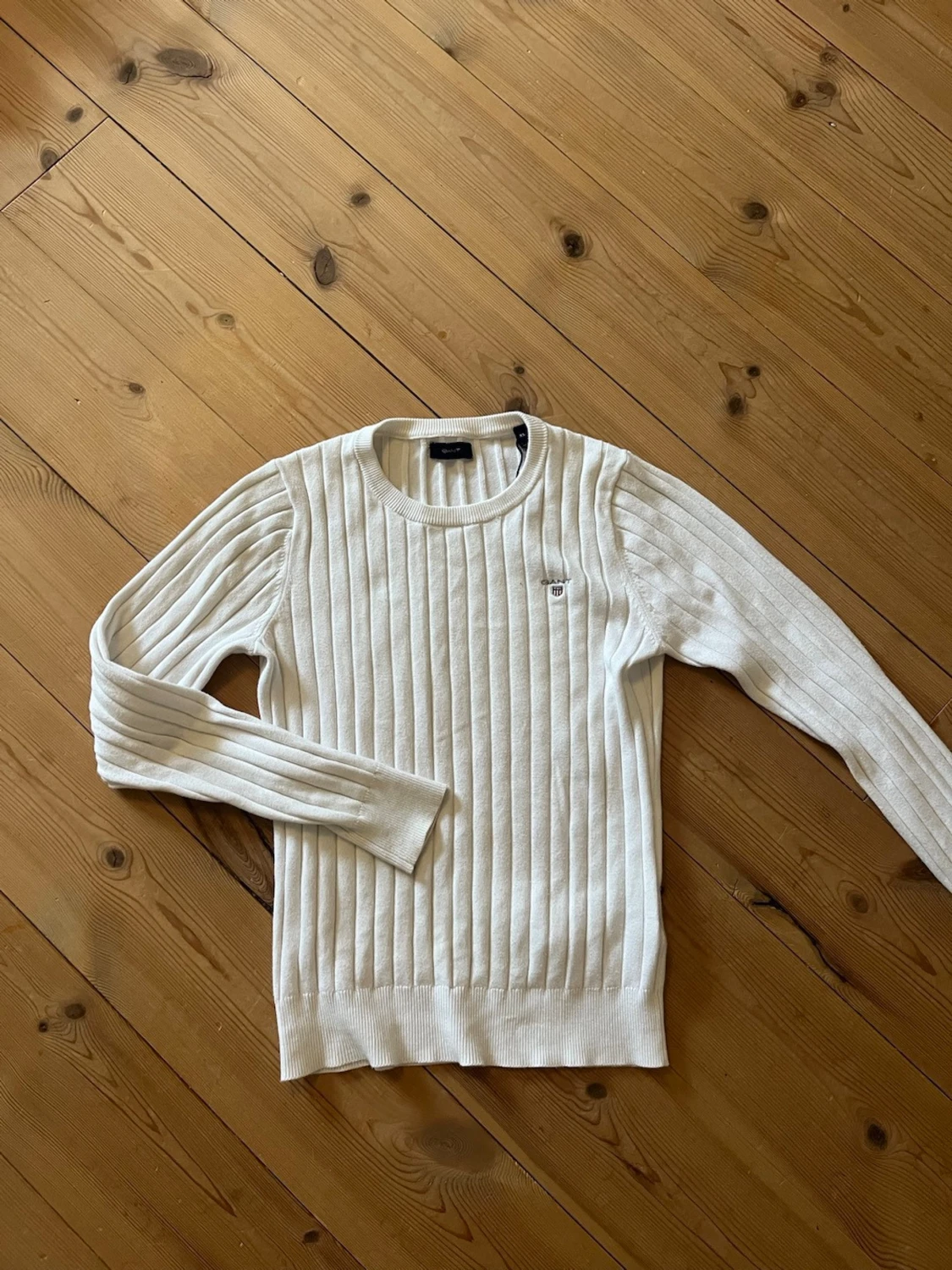Vit ribbad tröja från GANT - 2