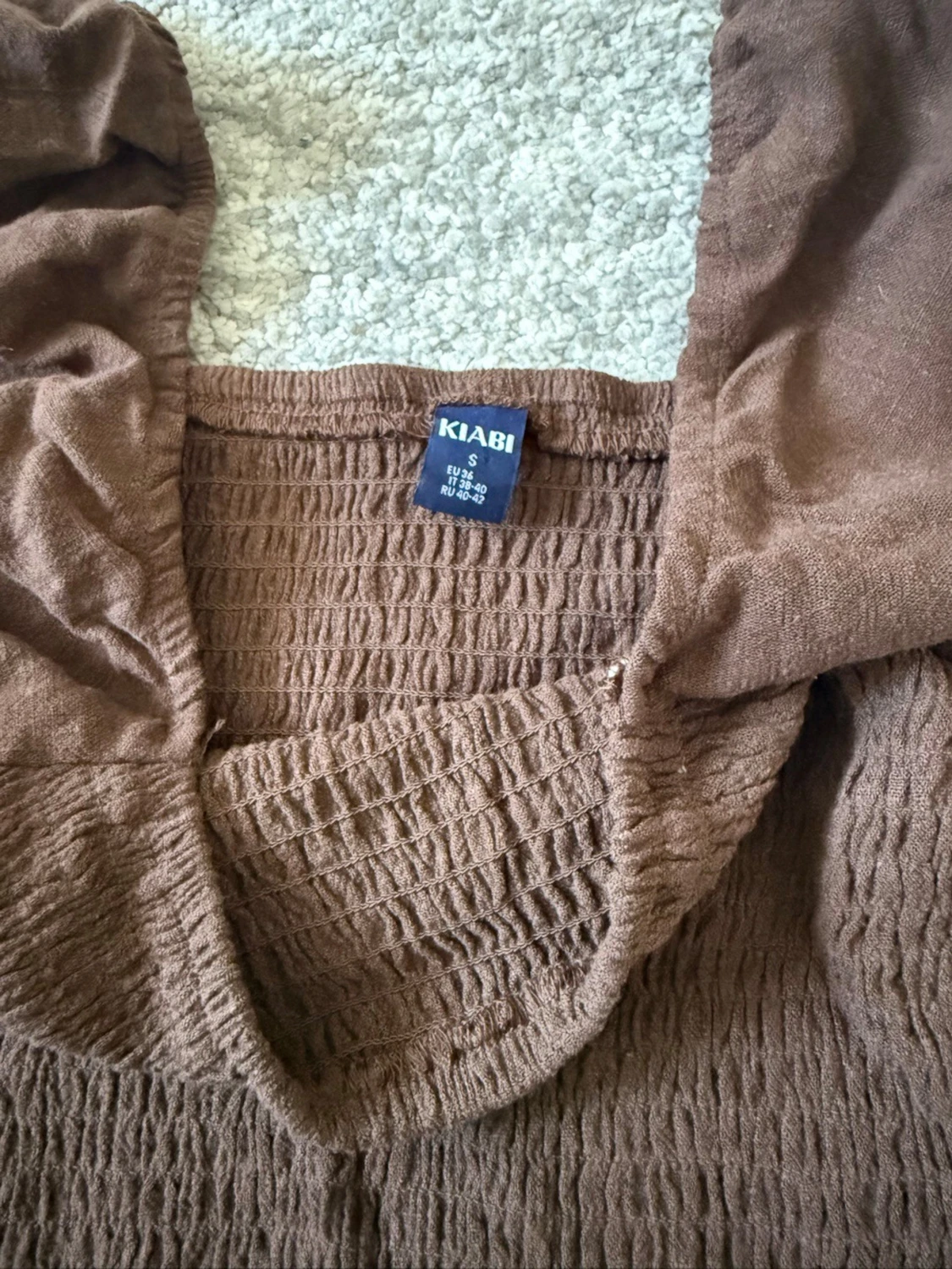 Brun puffärm topp från KIABI - 1