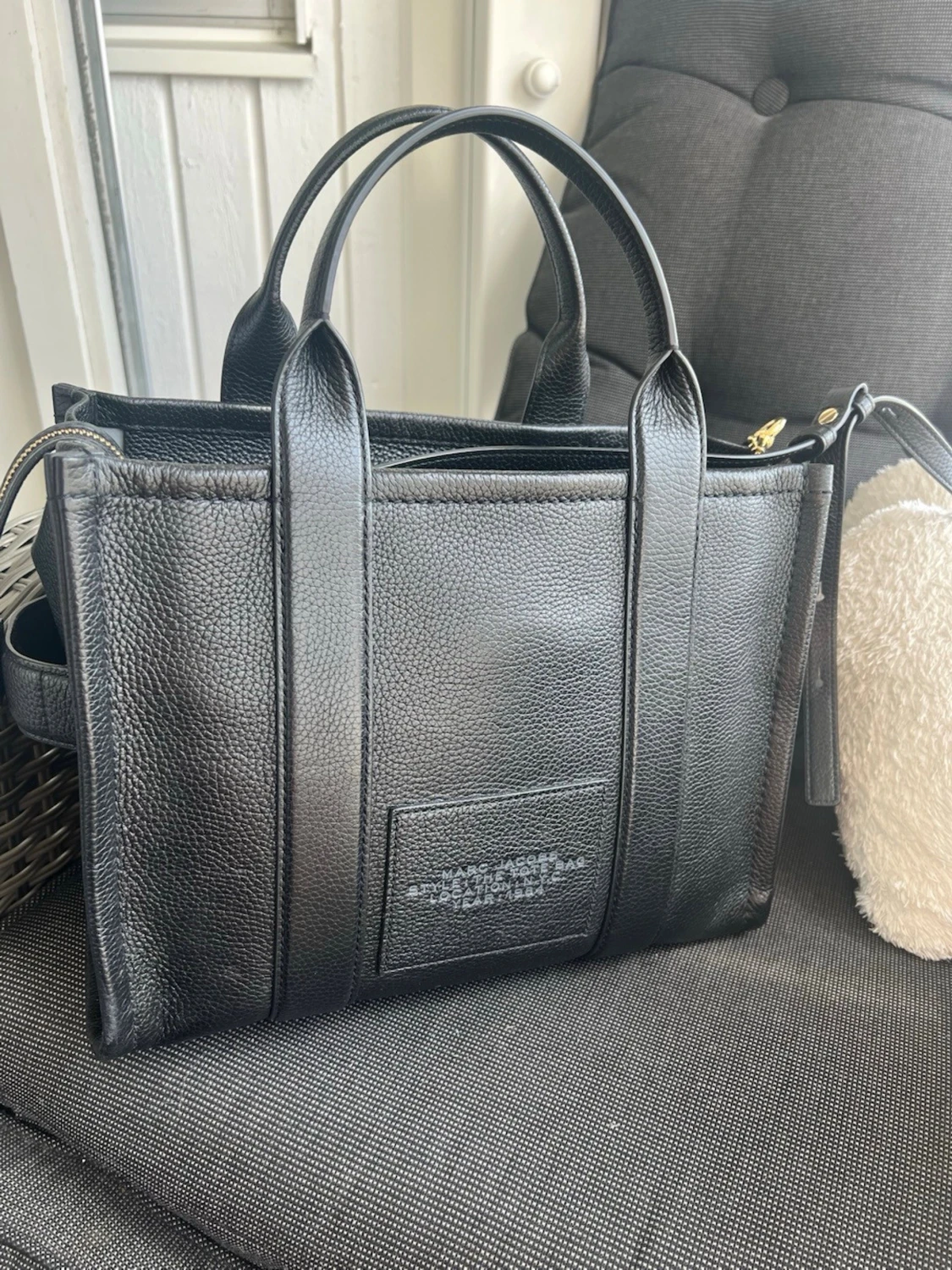 Svart The Tote Bag från Marc Jacobs - 4
