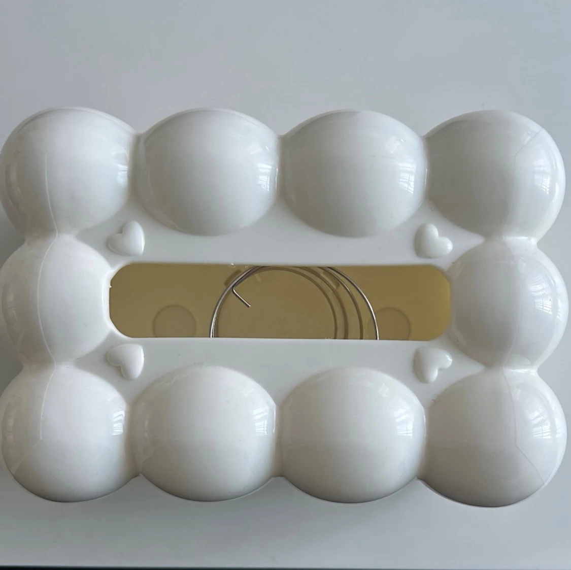 Vit bubblig servetthållare från SHEIN