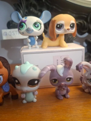 Lps-paket med blanade djur - Kaniner, en hund, en fjärilslarv, mus och en häst :)