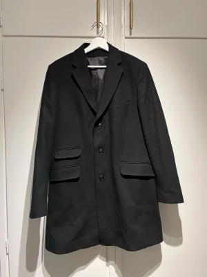 Rock- Herr - Rock från märket Pour. Storlek: 50