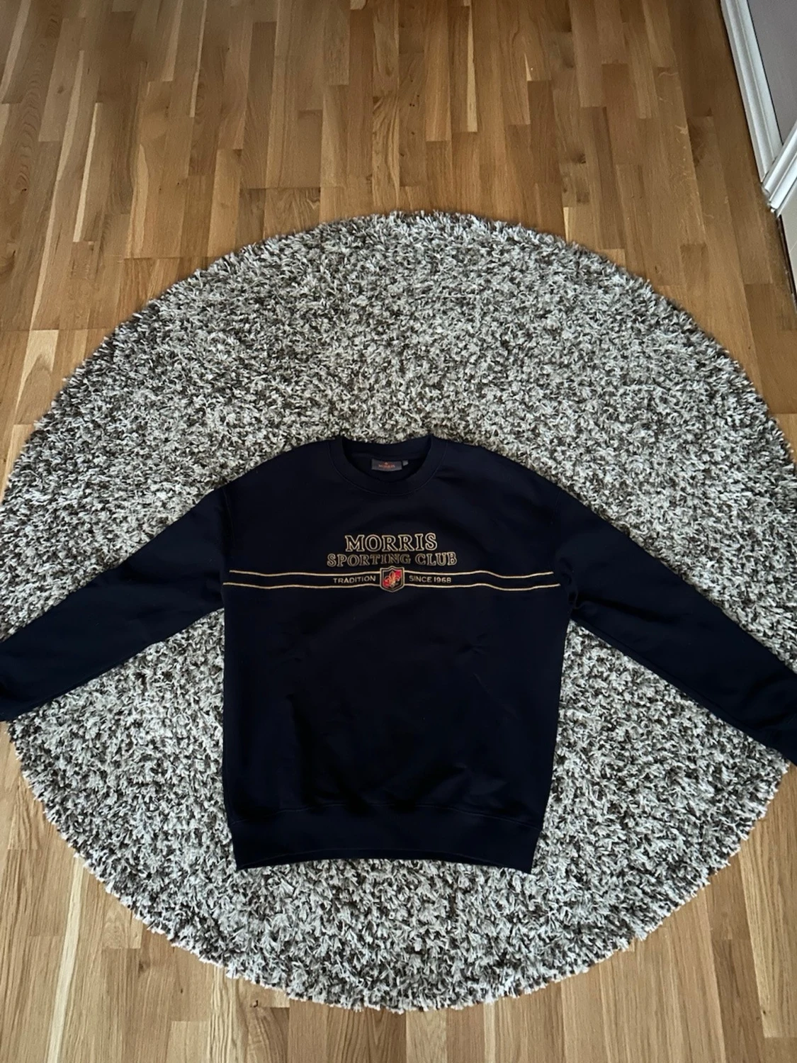Mörkblå sweatshirt från Morris