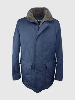 Herno fur lined field jacka - | Säljer en Herno field jacka i riktigt bra använt skick | Storlek: 50/Large | Hör av dig vid frågor eller funderingar 